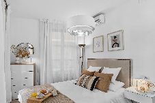 Apartamento en Granada - Elegant and Central Location 