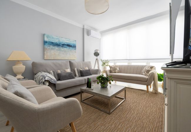 Apartamento en Granada - ChezmoiHomes Plaza de Gracia con parking