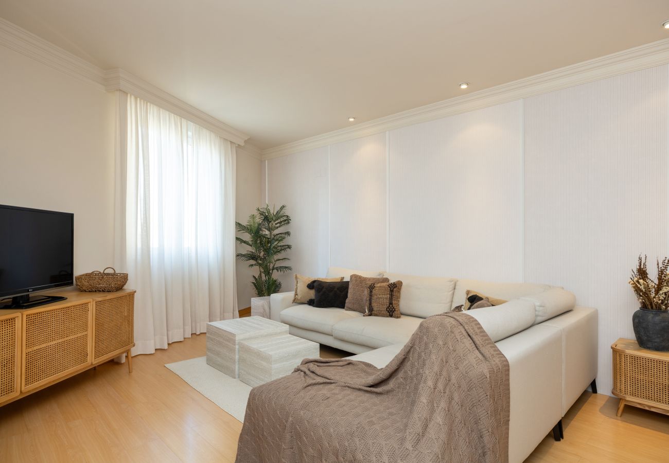 Apartamento en Granada - ChezmoiHomes Reyes Católicos 1