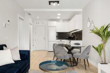 Apartamento en Málaga - Malaga Eye - Pool, gym and parking free