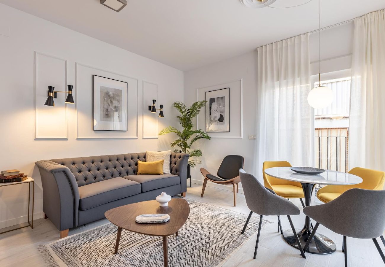 Apartment in Granada - ANGEL I BOUTIQUE 2BR